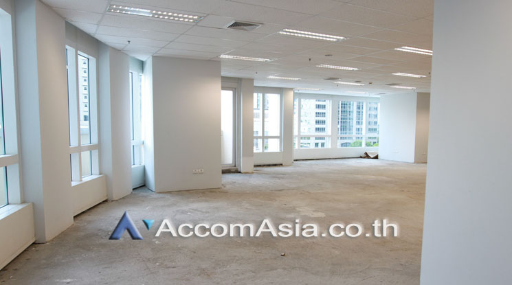 7  Studio Office Space For Rent in Ploenchit ,Bangkok BTS Ploenchit at Athenee Tower AA18066